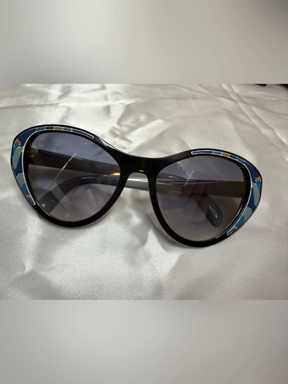 Prada Oversized Black Geometric Inlay Gradient Sunglasses Made in Italy w/ Case - Picture 2 of 10